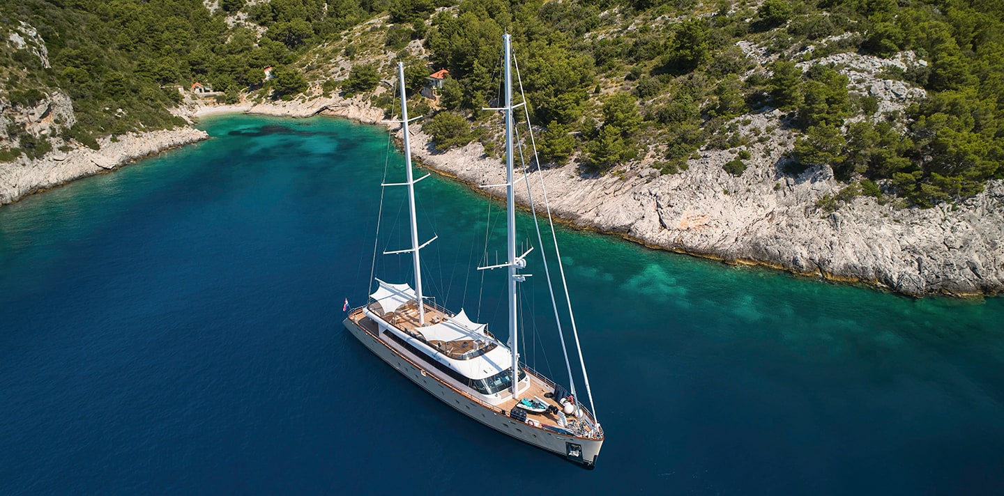 MARALLURE yacht for Charter (3) | Phoenix Yacht Management