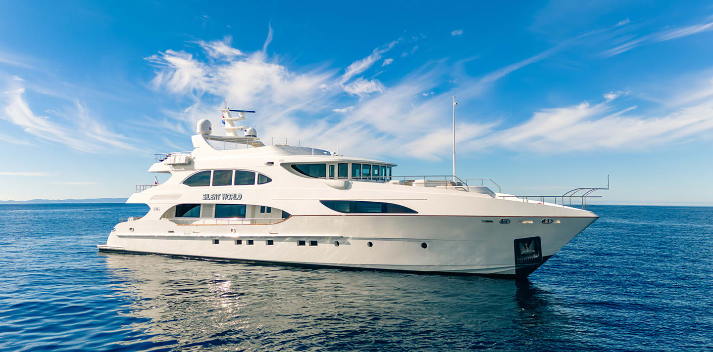 SILENT WORLD yacht for Charter (2) | Phoenix Yacht Management
