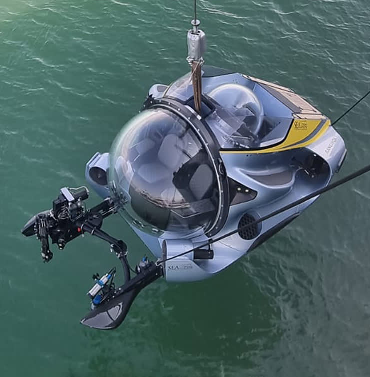 AURORA 3-C SUBMERSIBLE yacht for Sale (1) | Phoenix Yacht Management