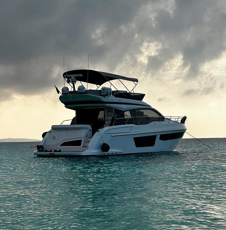 AZIMUT FLY 53 yacht for Sale (1) | Phoenix Yacht Management
