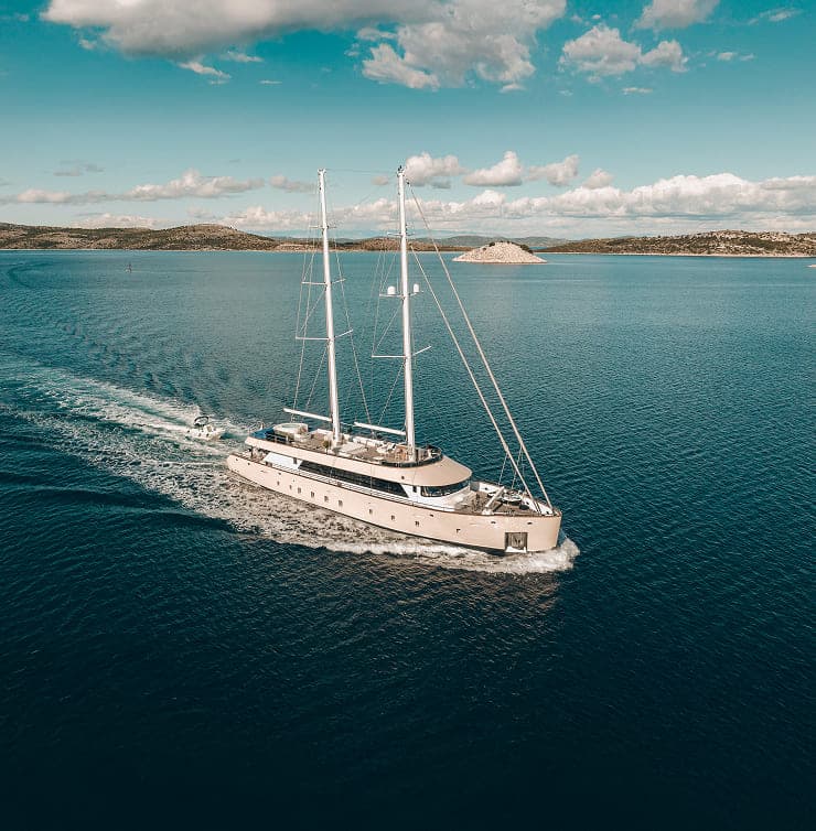 MAXITA yacht for Charter (1) | Phoenix Yacht Management