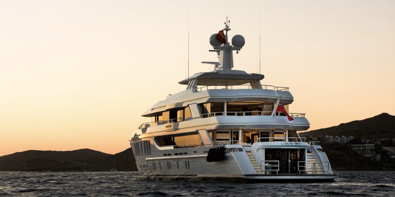 LIQUID SKY yacht for Charter (1) | Phoenix Yacht Management