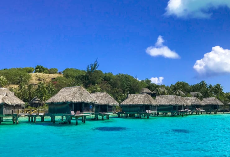 Luxury Yacht Charter The Pacific & Oceania (2)