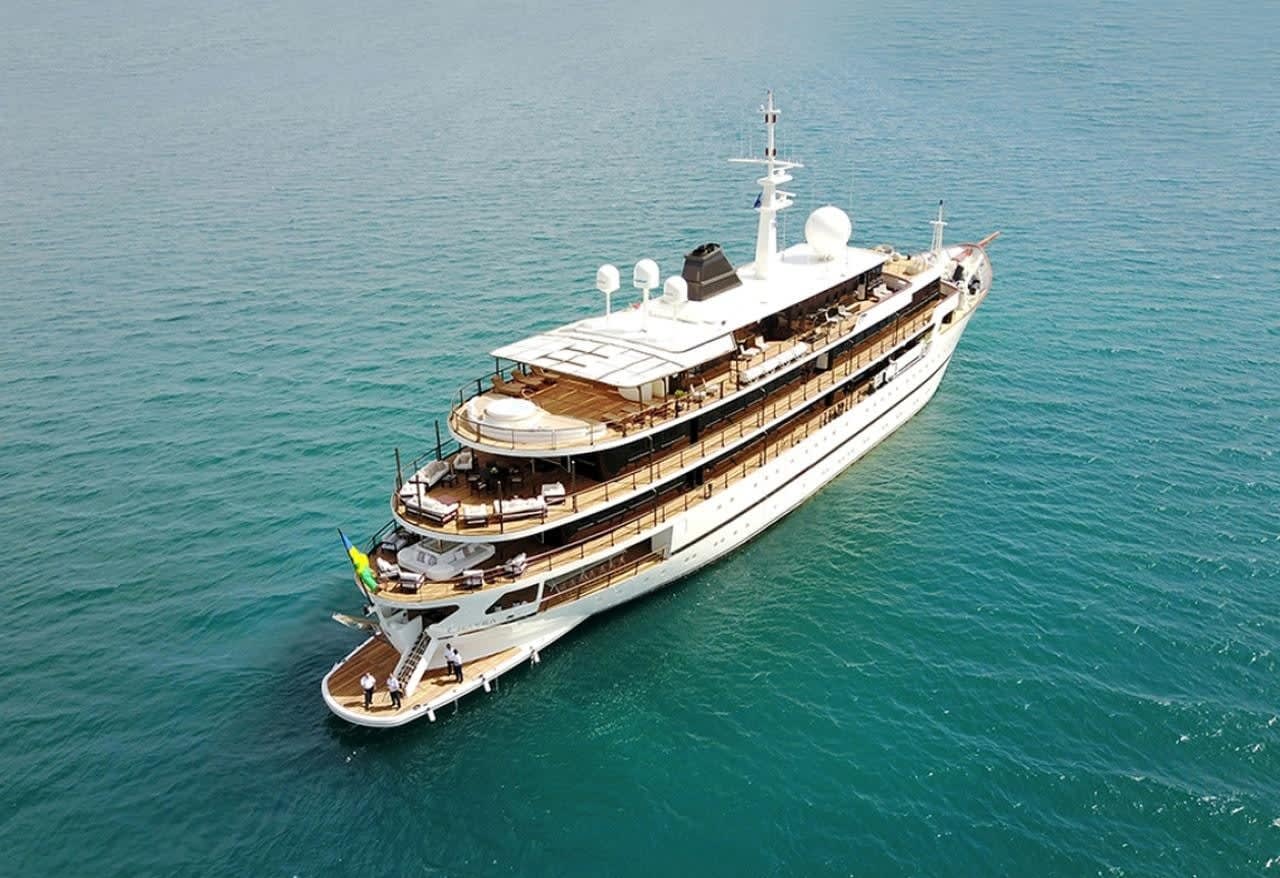 CHAKRA yacht for Charter (222) | Phoenix Yacht Management