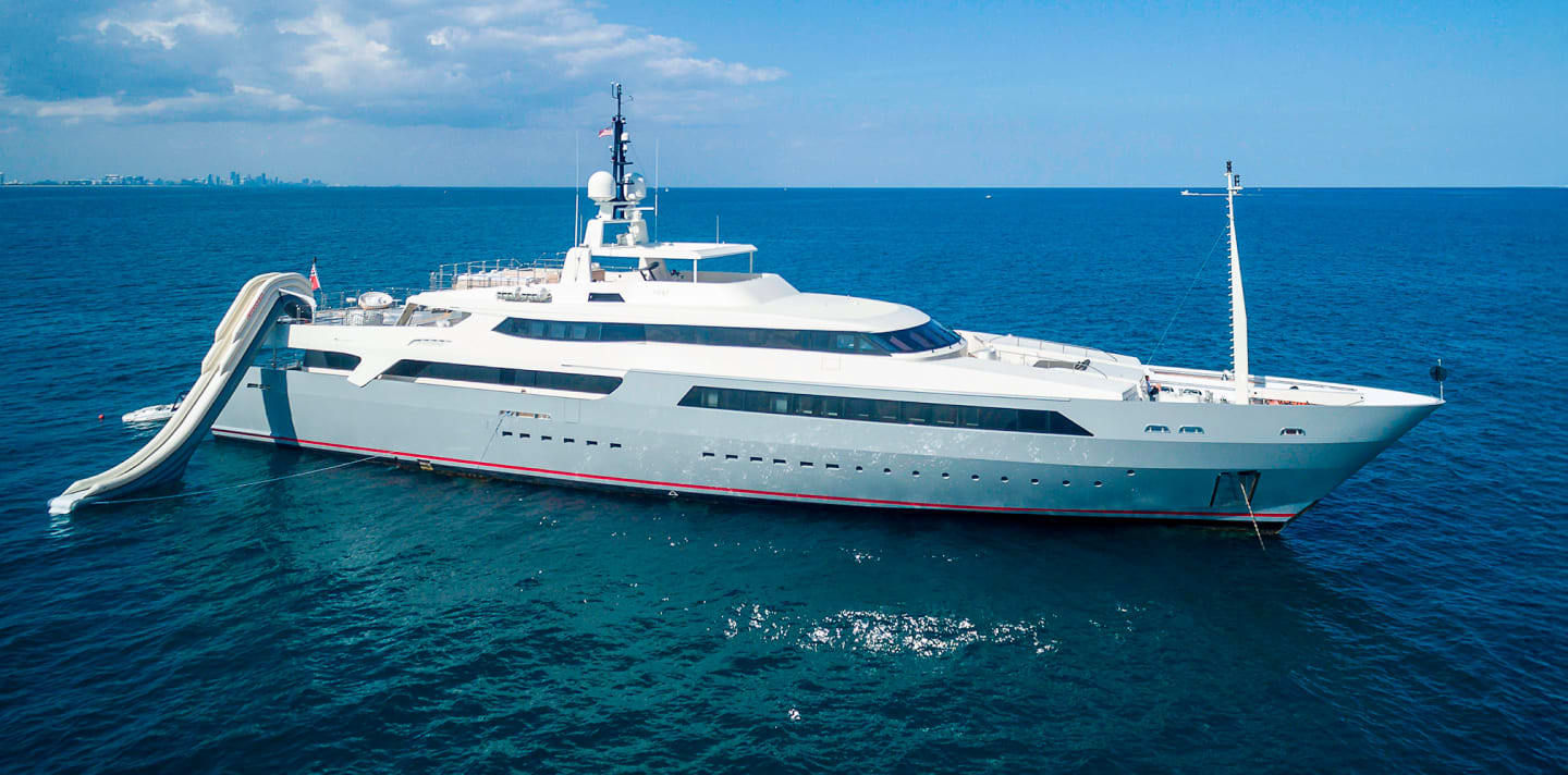 VICKY yacht for Charter (2) | Phoenix Yacht Management