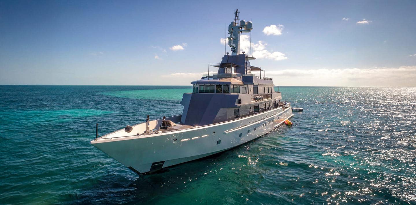 MIZU yacht for Charter (2) | Phoenix Yacht Management