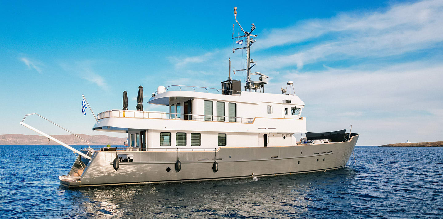 GEMAYA yacht for Charter (2) | Phoenix Yacht Management