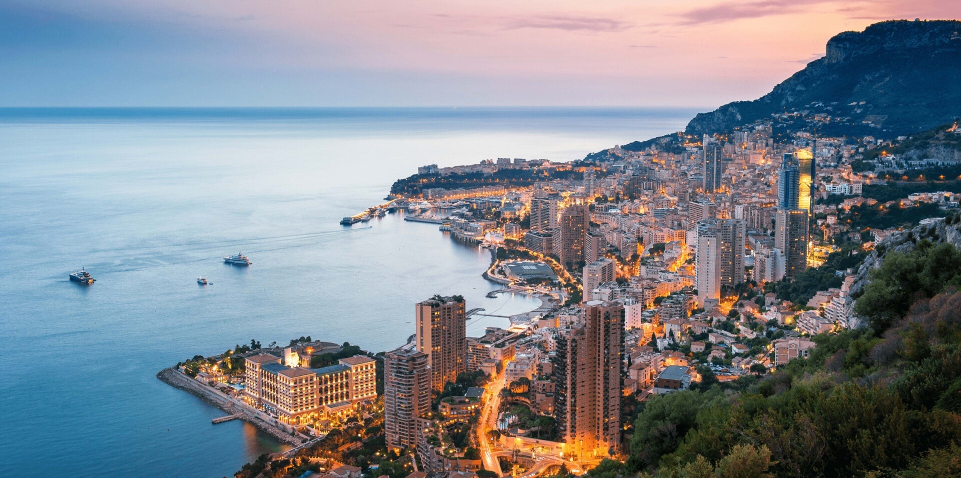 MONACO: YACHT CHARTER IN THE HEART OF SOPHISTICATION (8) MONACO: YACHT CHARTER IN THE HEART OF SOPHISTICATION (8) | Phoenix Yacht Management