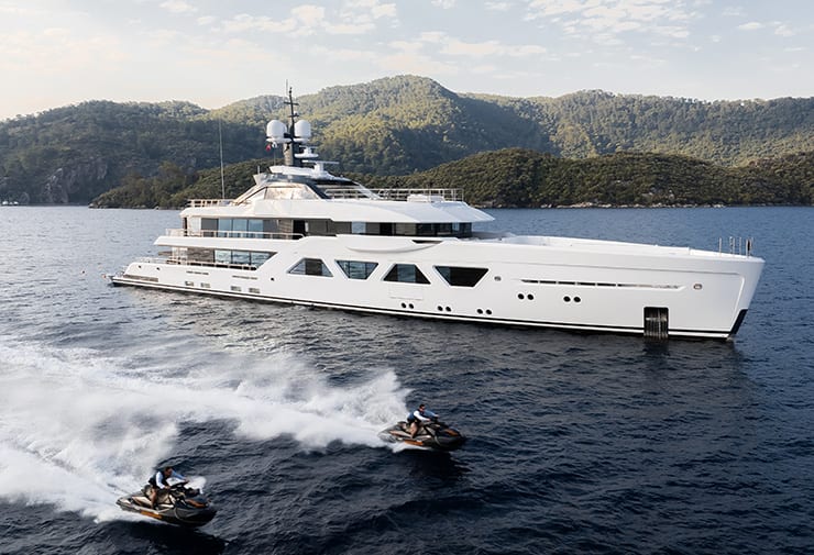 Motor Yachts for Charter | PHOENIX YACHT MANAGEMENT