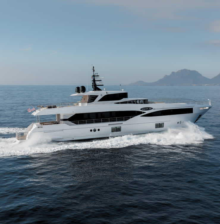 MAJESTY 100 yacht for Sale (1) | Phoenix Yacht Management