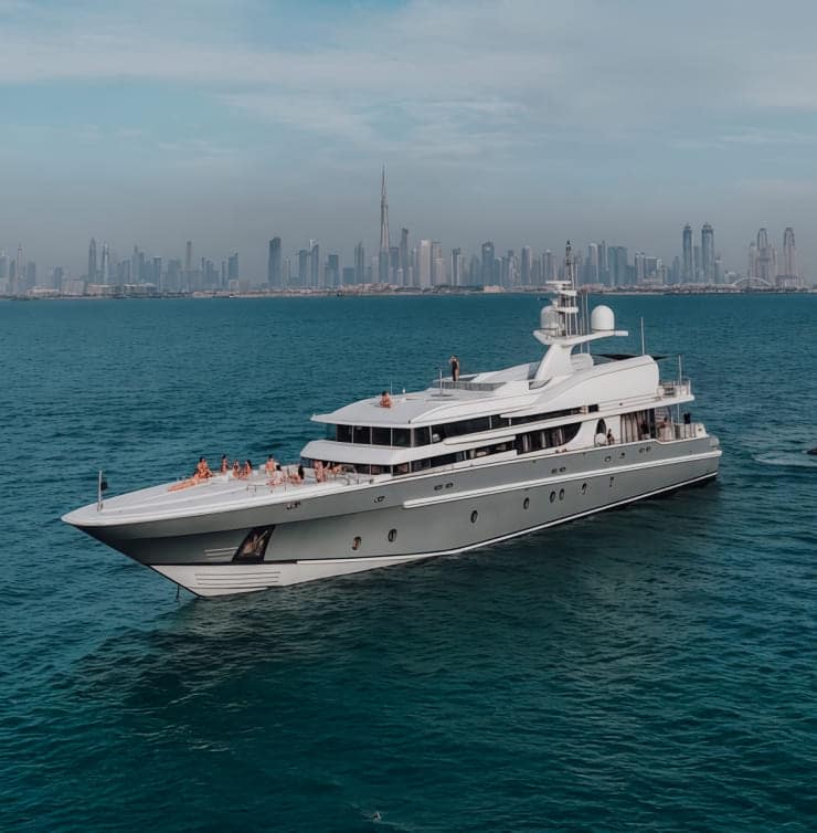 Thunder yacht for Charter (1) | Phoenix Yacht Management