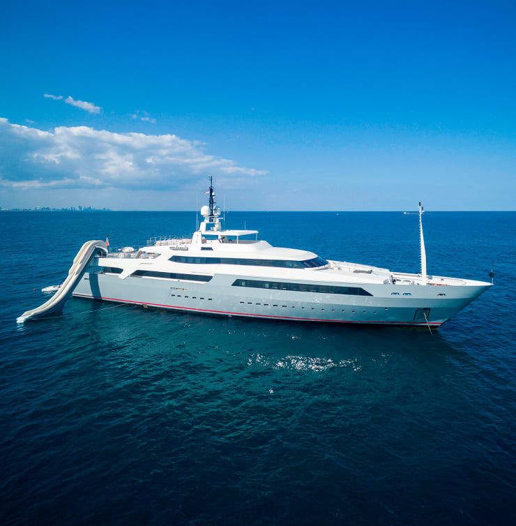 VICKY yacht for Charter (1) | Phoenix Yacht Management