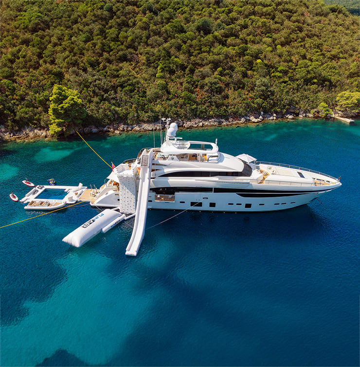 MIRAGE IV yacht for Charter (1) | Phoenix Yacht Management