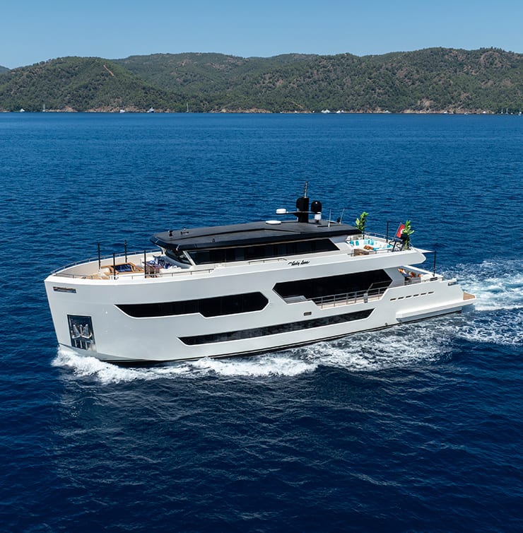 LADY LUNA yacht for Sale (1) | Phoenix Yacht Management