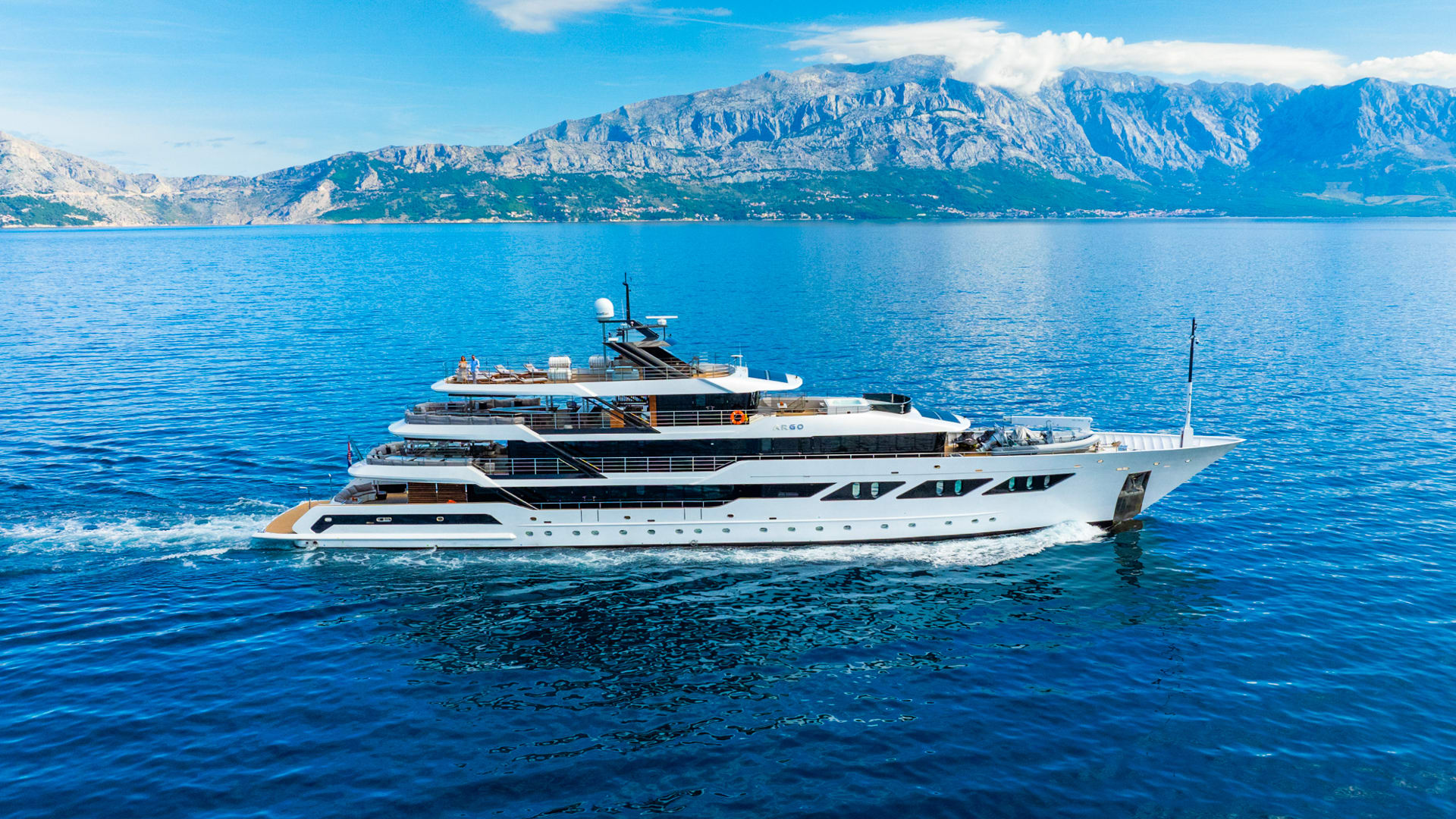 ARGO yacht for Charter (2) | Phoenix Yacht Management