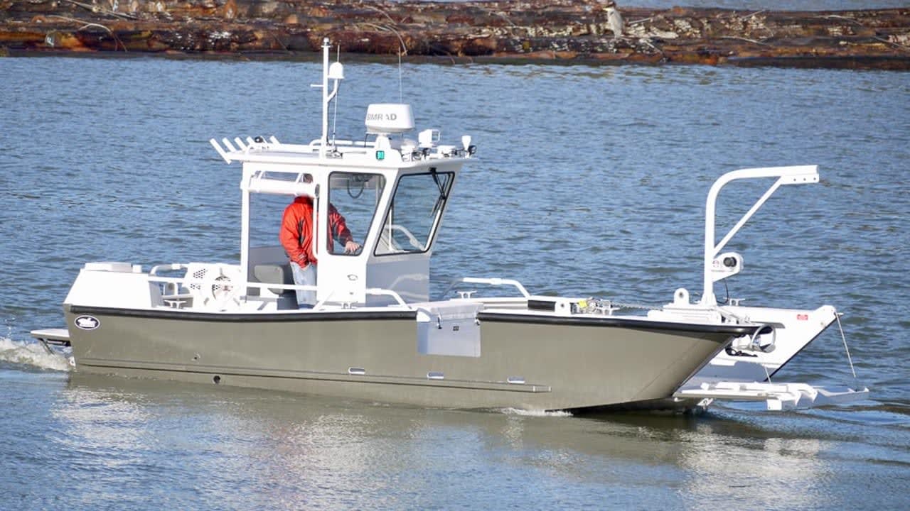 MUNSON yacht for Sale (2) | Phoenix Yacht Management