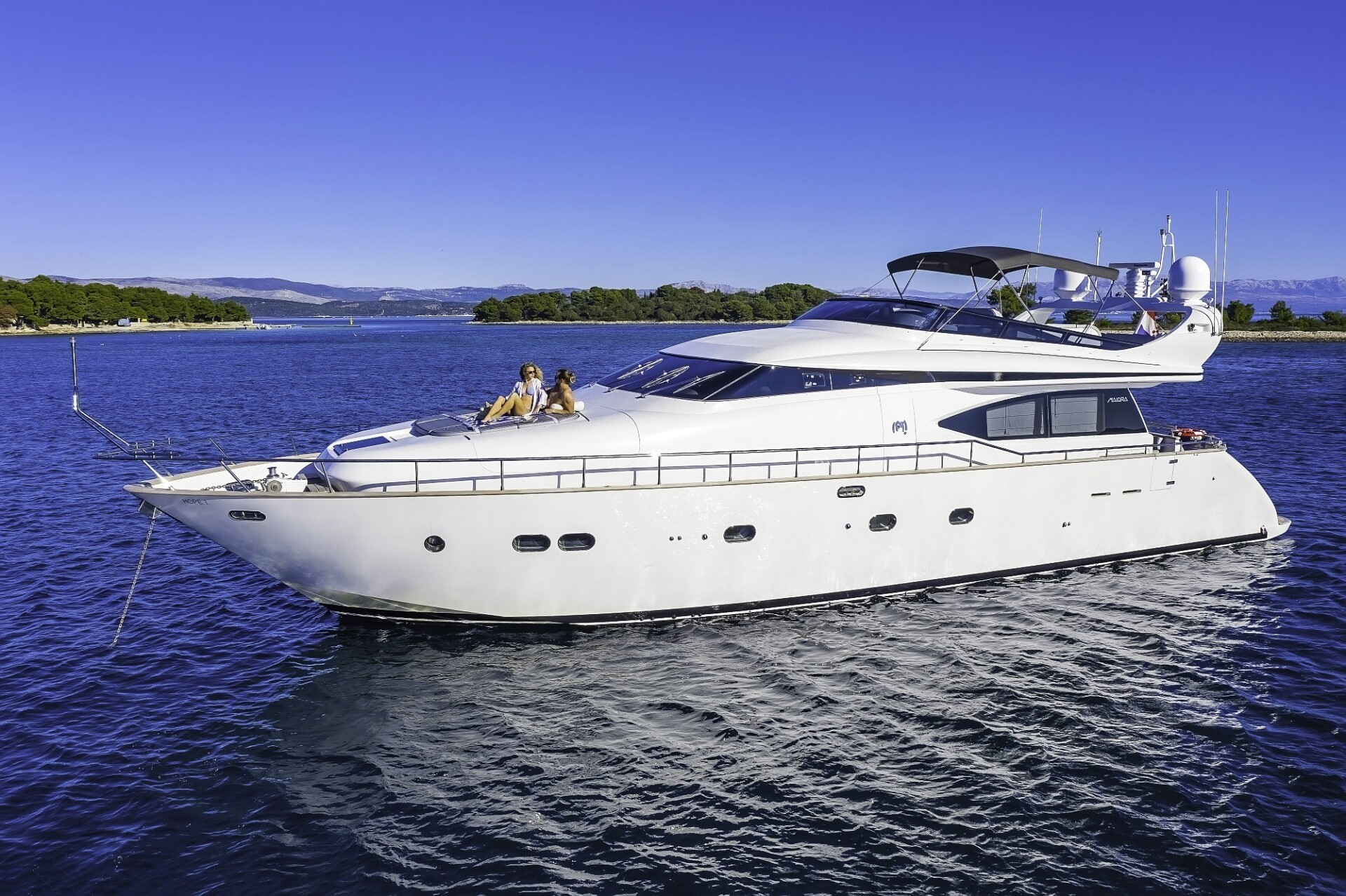 HOPE I yacht for Charter (2) | Phoenix Yacht Management