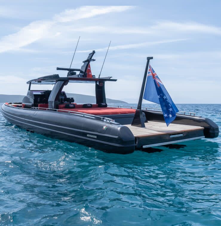 BLACK SHIVER 140 yacht for Sale (1) | Phoenix Yacht Management