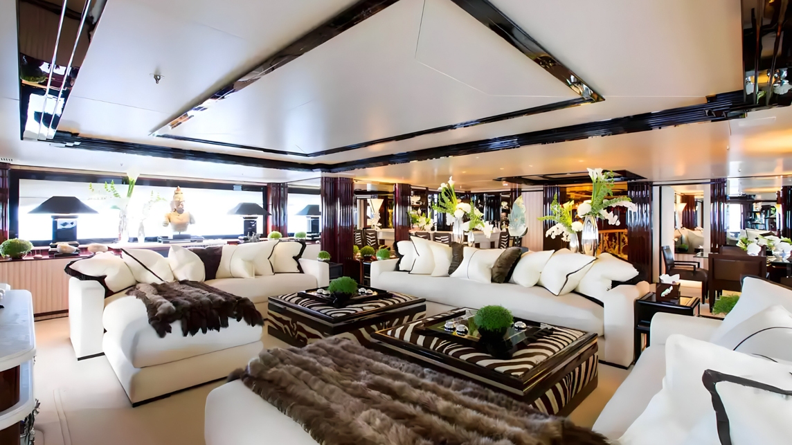 LIONESS V yacht for Charter (23) | Phoenix Yacht Management
