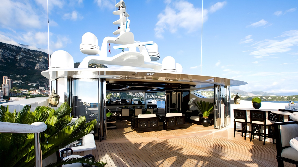 LIONESS V yacht for Charter (5) | Phoenix Yacht Management