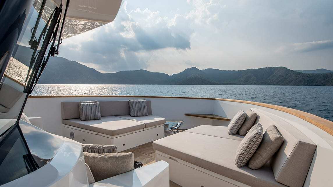 NUMARINE 26 yacht for Sale (14) | Phoenix Yacht Management