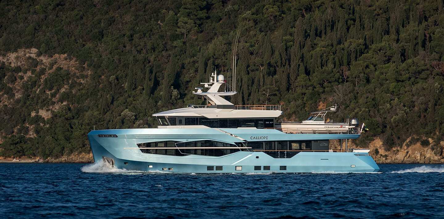 Buy the Numarine 32XP