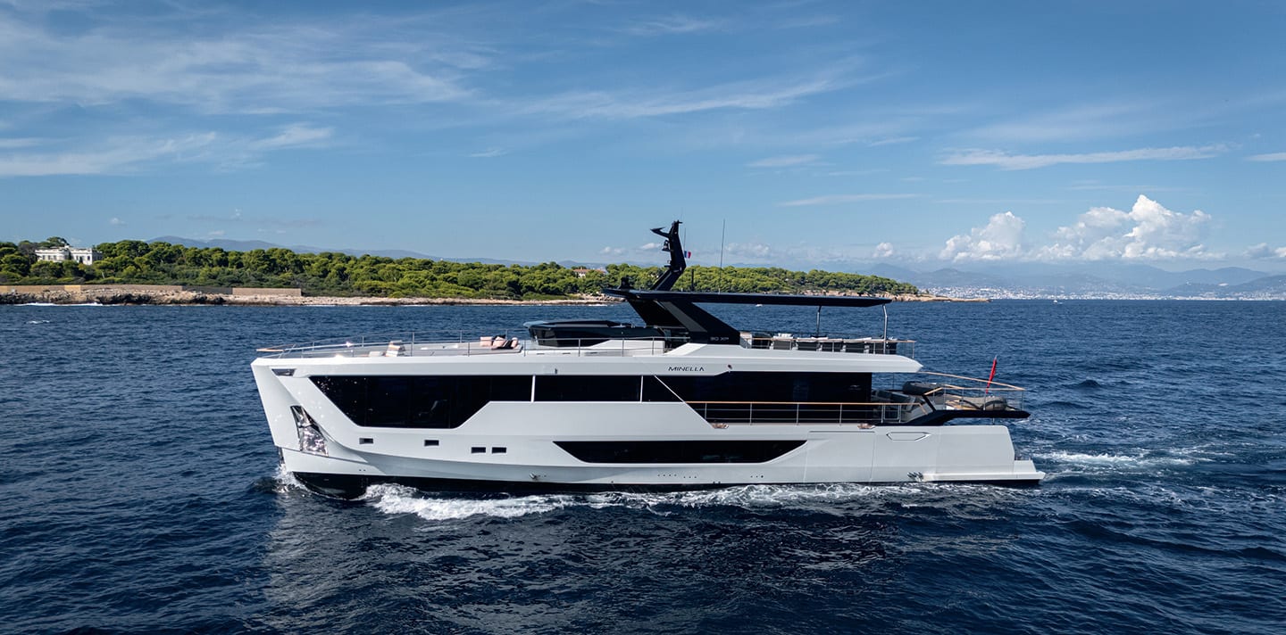 NUMARINE 30 yacht for Sale (2) | Phoenix Yacht Management