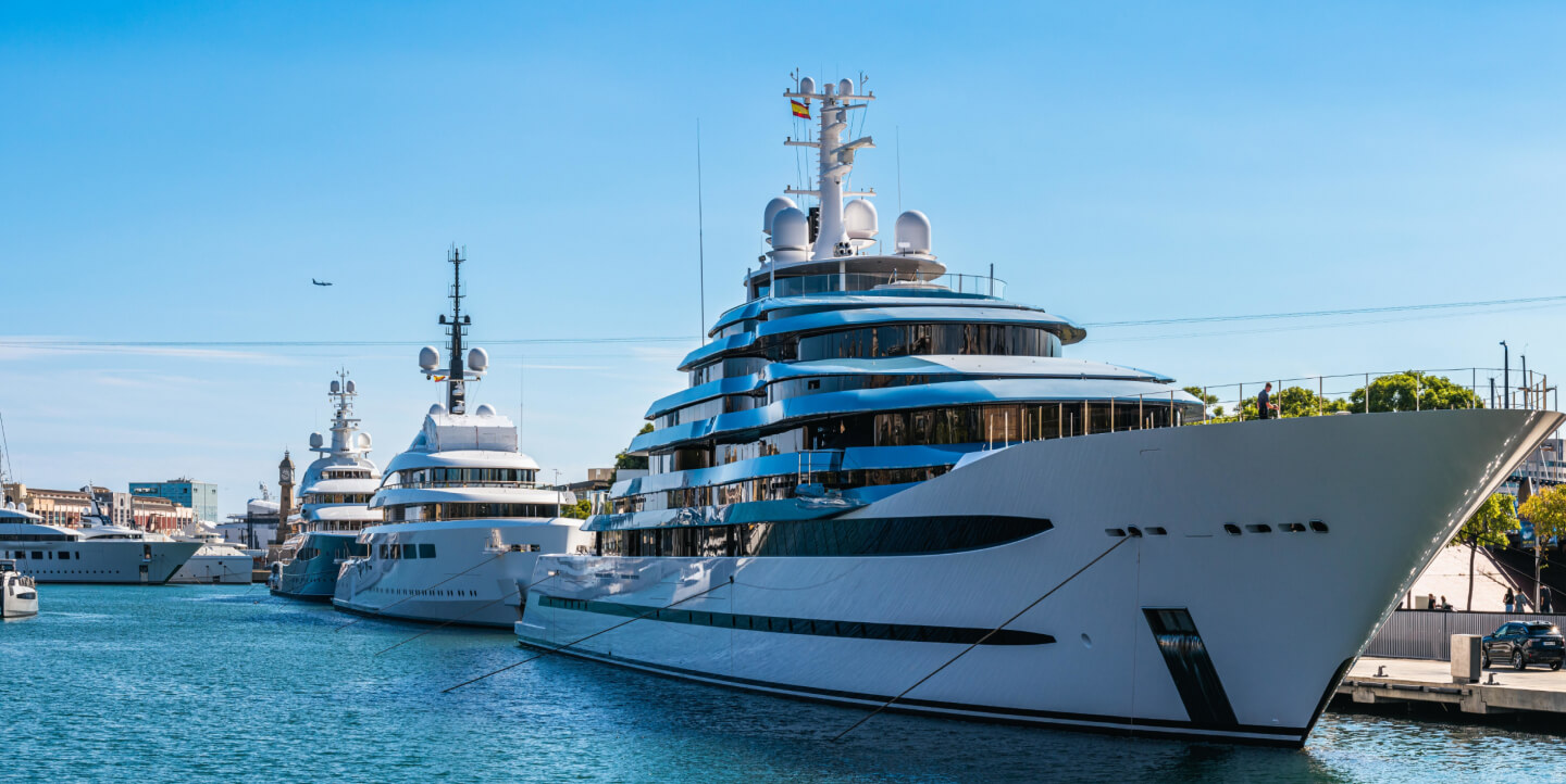 5 star yacht management