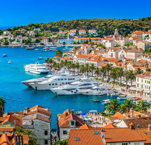 The Best In Luxury Yacht Charter