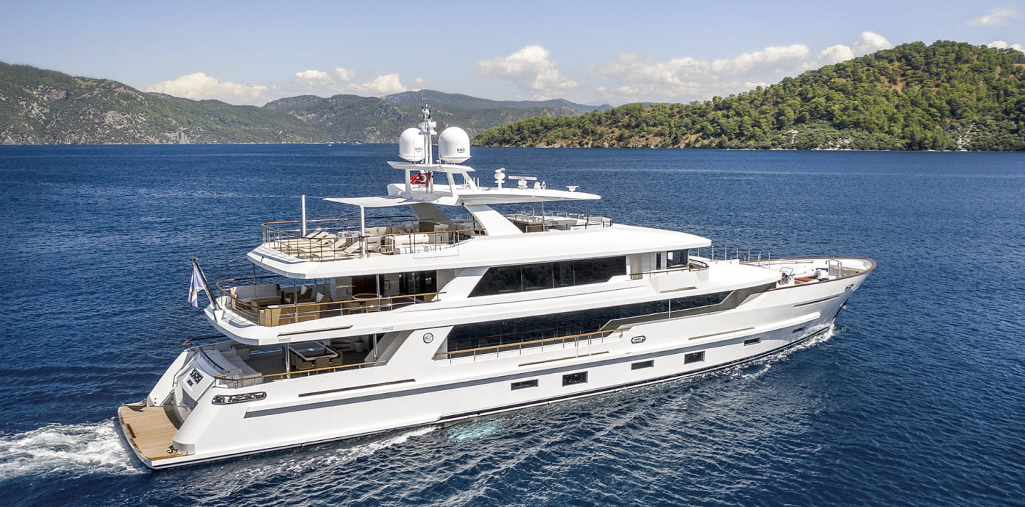 SUNRISE yacht for Charter (2) | Phoenix Yacht Management