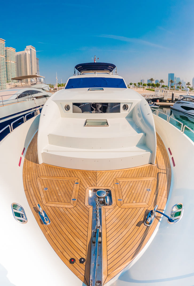 Kona yacht for Charter (4) | Phoenix Yacht Management